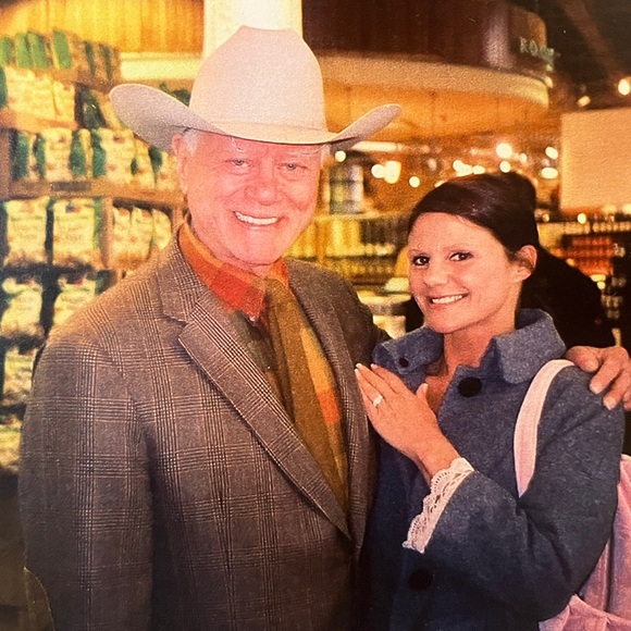 Meet your posher! Caroline - Picture 9 of 14